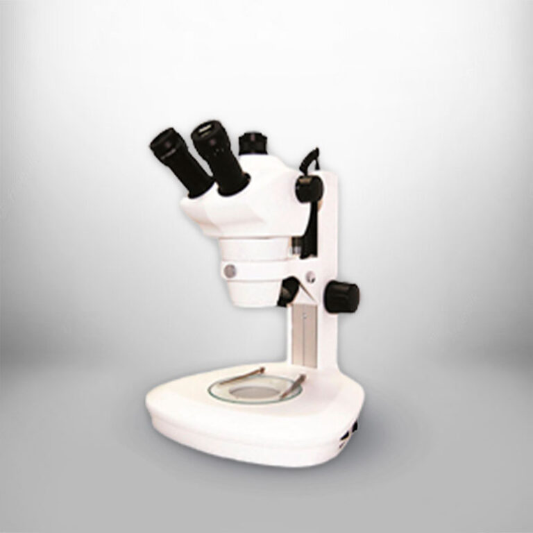 microscopio estereo trinocular
