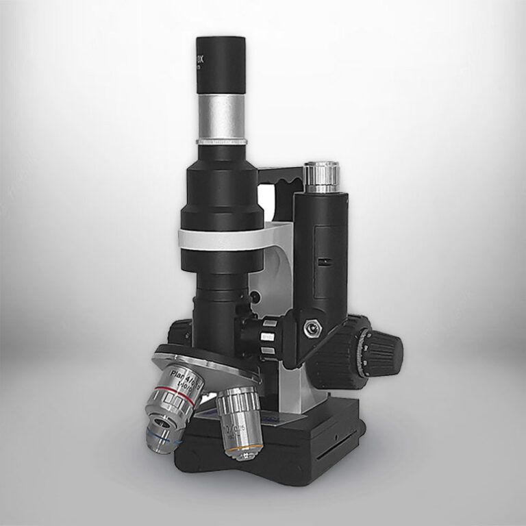 microscópio metalográfico